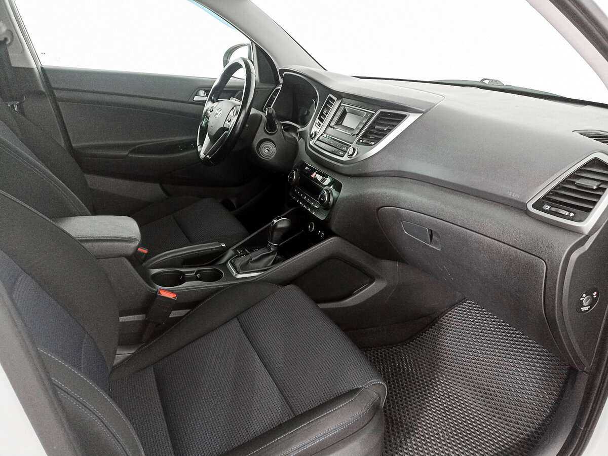 Купить Hyundai Tucson с пробегом. Фото: #8
