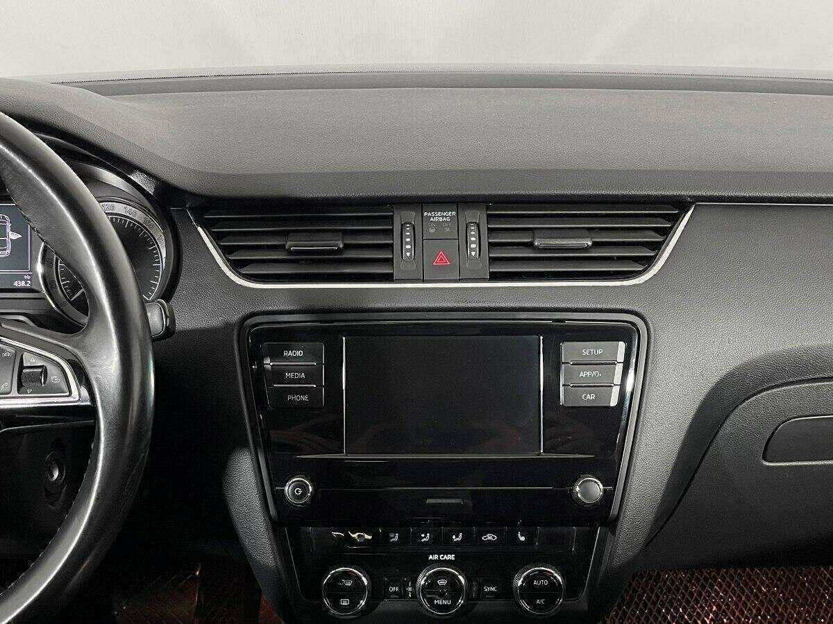 Купить Skoda Octavia с пробегом. Фото: #10