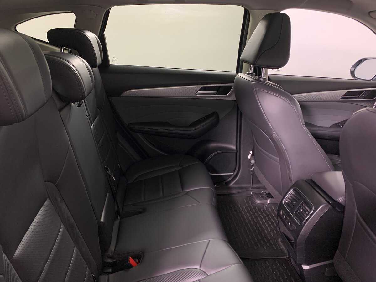 Купить Haval F7 с пробегом. Фото: #17