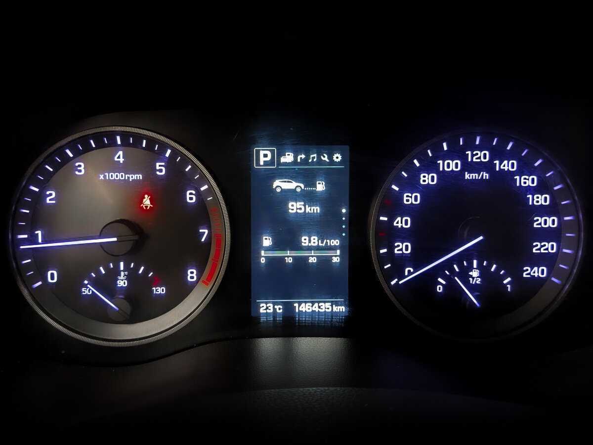 Купить Hyundai Tucson с пробегом. Фото: #12