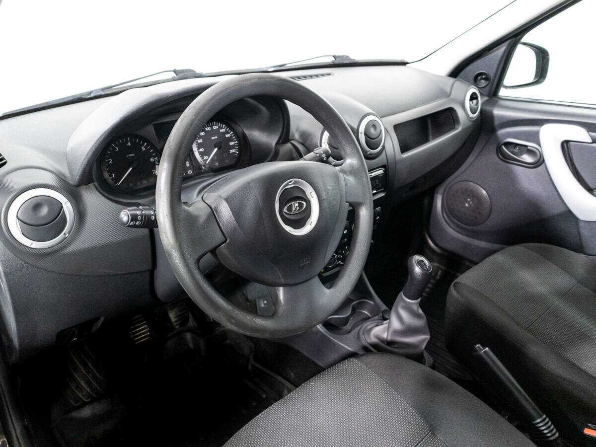 Купить Lada (ВАЗ) Largus с пробегом. Фото: #10