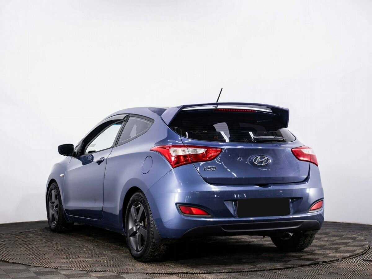 Купить Hyundai i30 с пробегом. Фото: #3