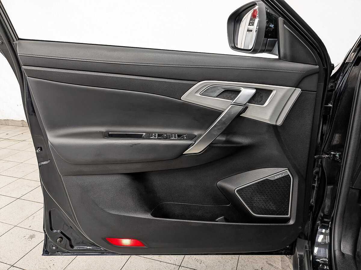 Купить Geely Atlas с пробегом. Фото: #16