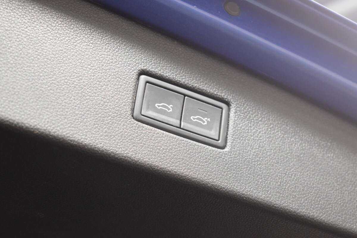 Купить Volkswagen Tiguan с пробегом. Фото: #6