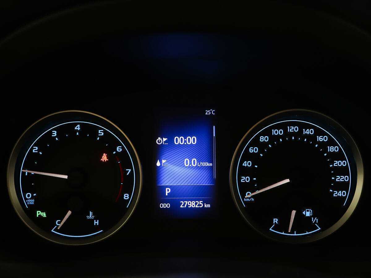 Купить Toyota Corolla с пробегом. Фото: #11