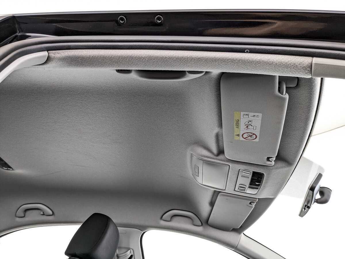 Купить Volkswagen Polo с пробегом. Фото: #21