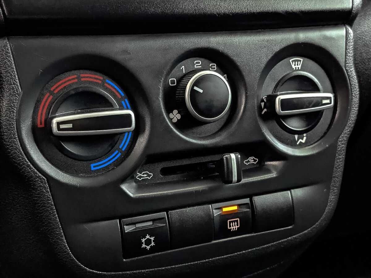 Купить Lada (ВАЗ) Granta с пробегом. Фото: #19