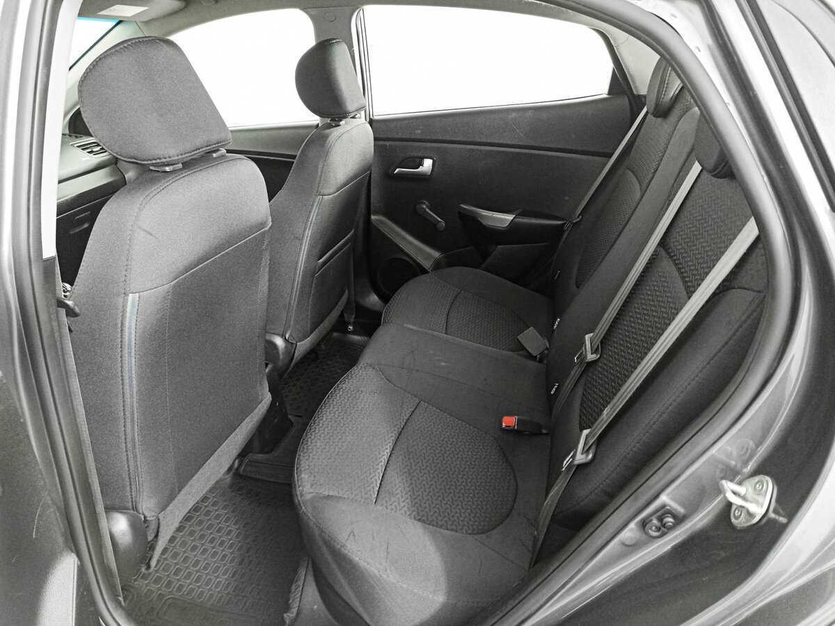 Купить Kia Rio с пробегом. Фото: #9