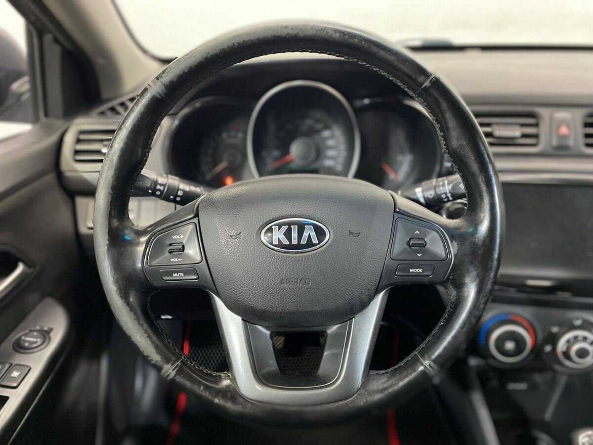 Купить Kia Rio с пробегом. Фото: #11