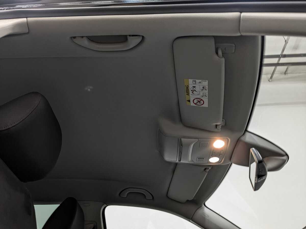 Купить Volkswagen Tiguan с пробегом. Фото: #21