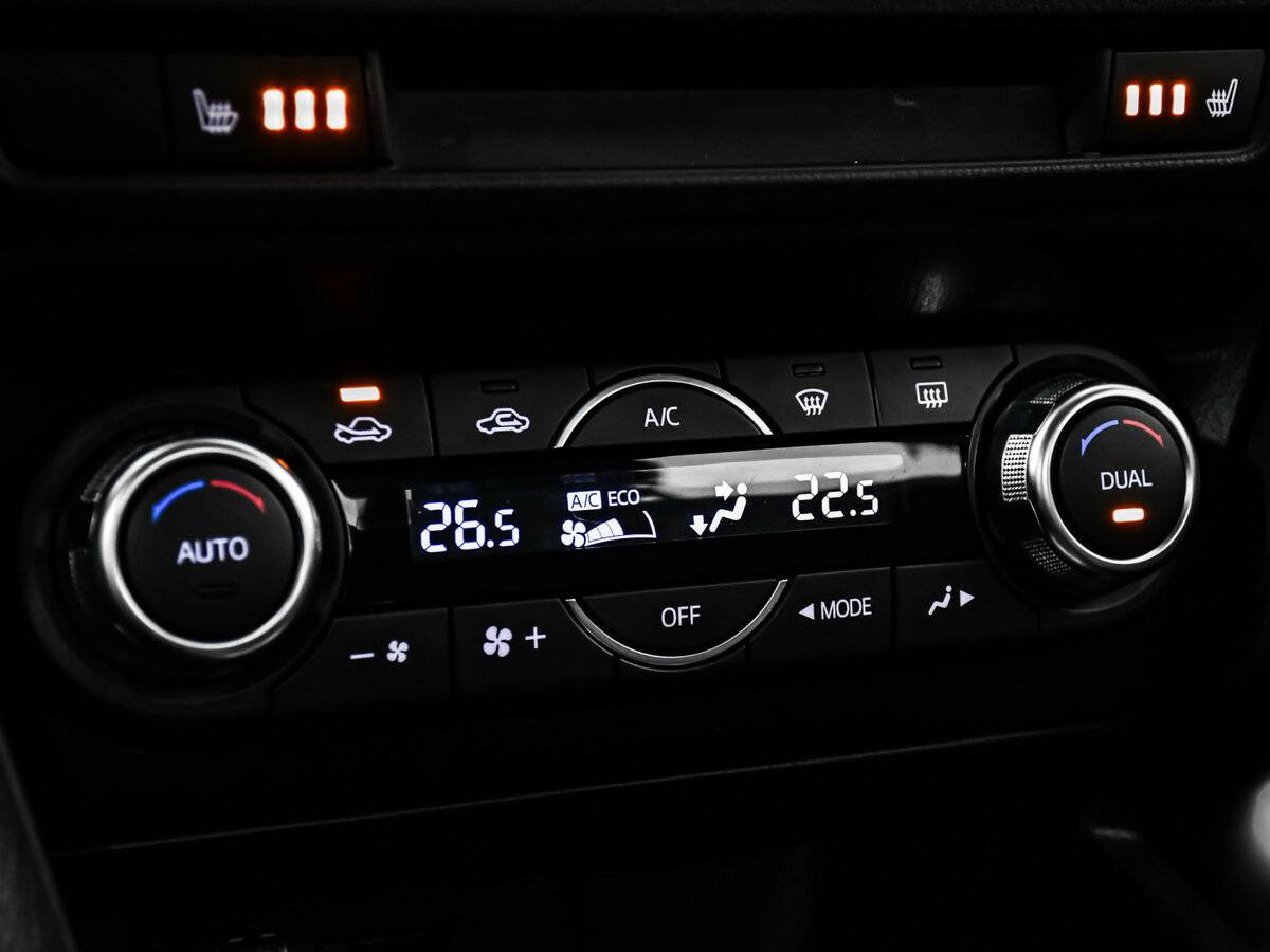 Купить Mazda 3 с пробегом. Фото: #12