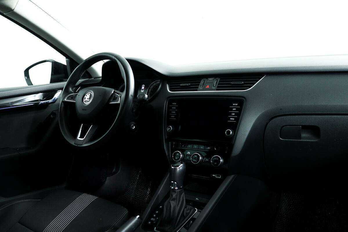 Купить Skoda Octavia с пробегом. Фото: #8