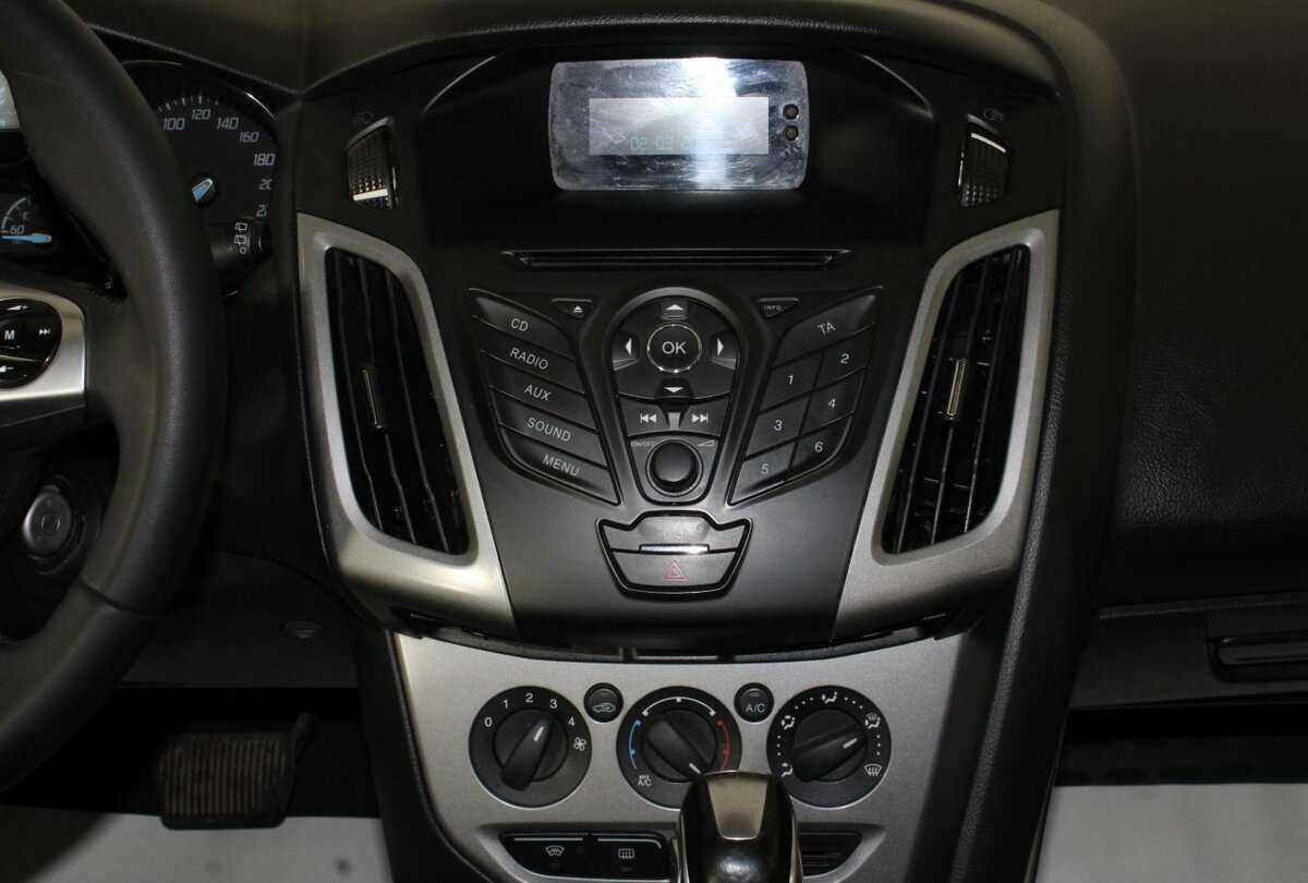 Купить Ford Focus с пробегом. Фото: #11