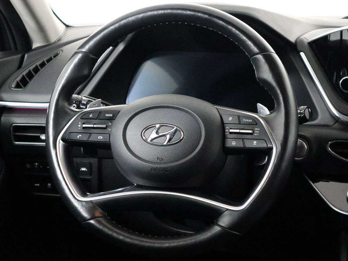 Купить Hyundai Sonata с пробегом. Фото: #9