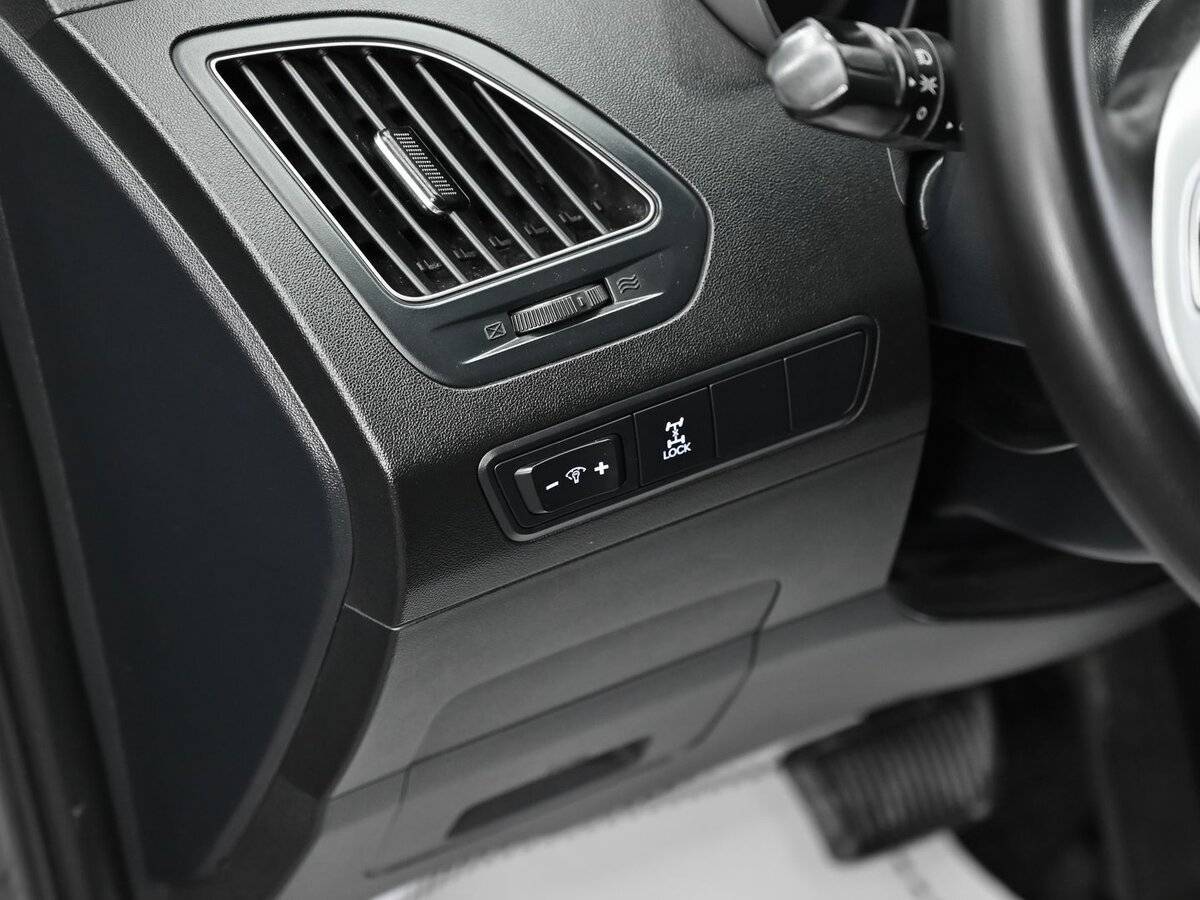 Купить Hyundai ix35 с пробегом. Фото: #8