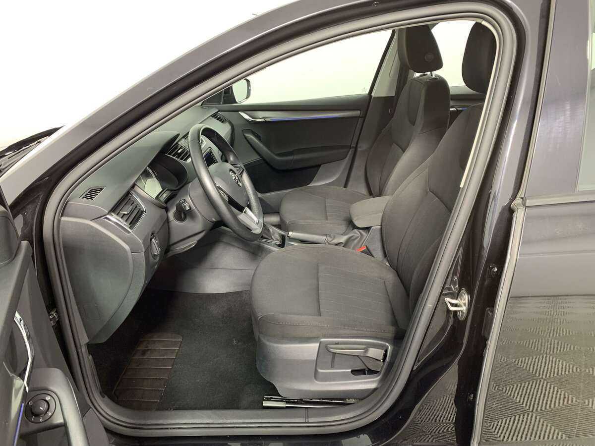 Купить Skoda Octavia с пробегом. Фото: #10