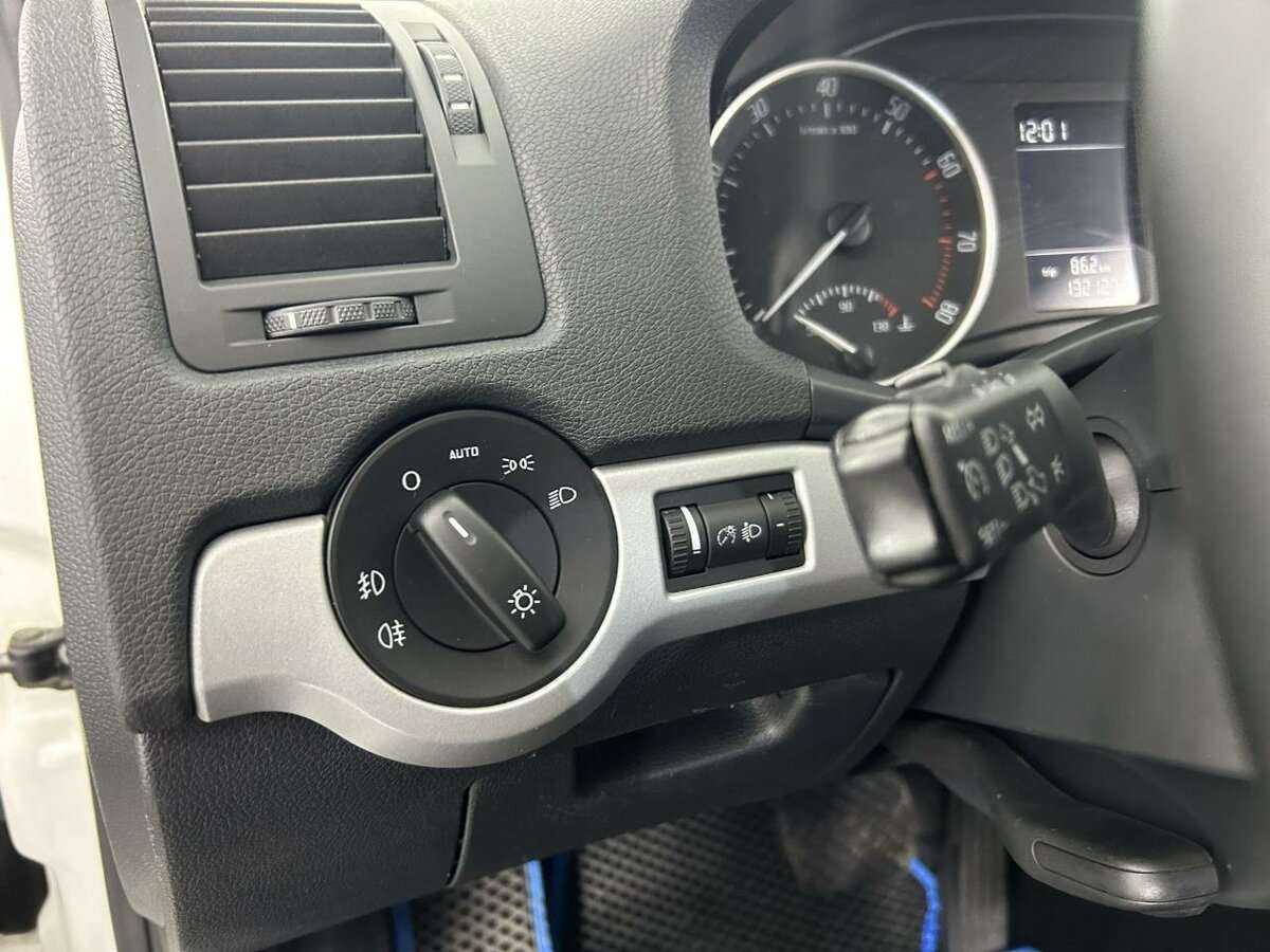 Купить Skoda Octavia с пробегом. Фото: #8