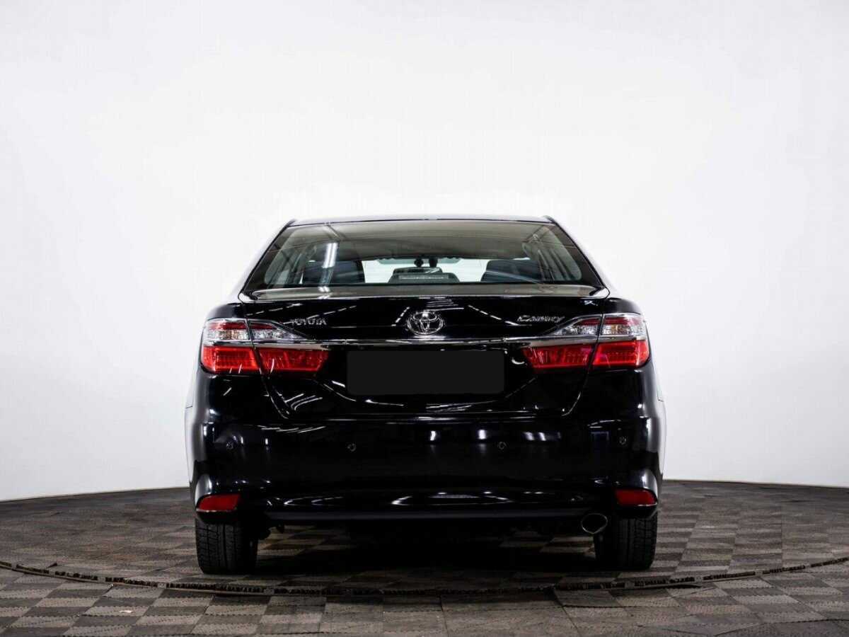 Купить Toyota Camry с пробегом. Фото: #4