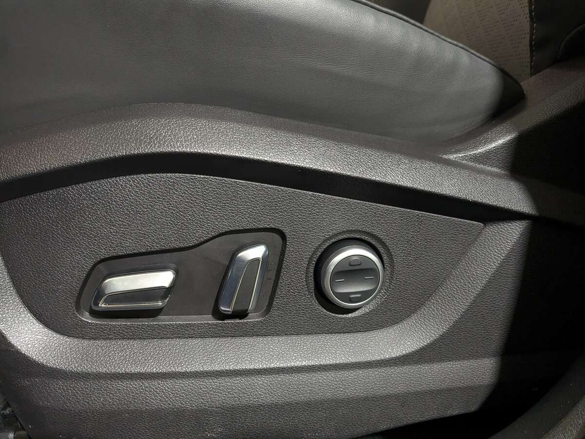 Купить Chery Tiggo 8 с пробегом. Фото: #26