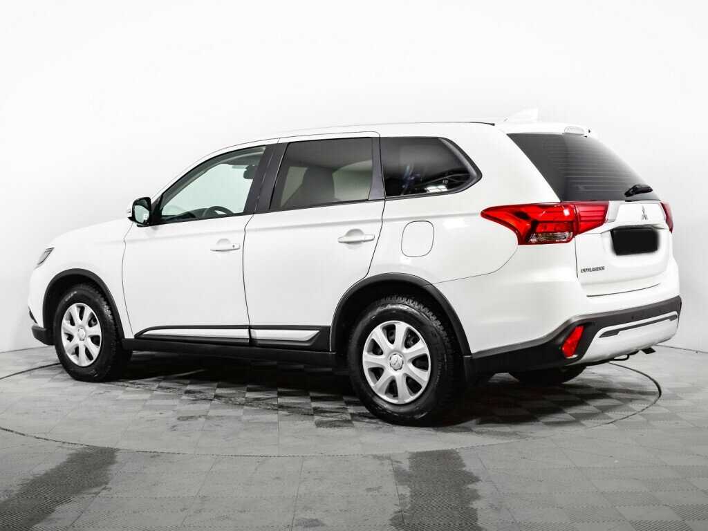 Купить Mitsubishi Outlander с пробегом. Фото: #6