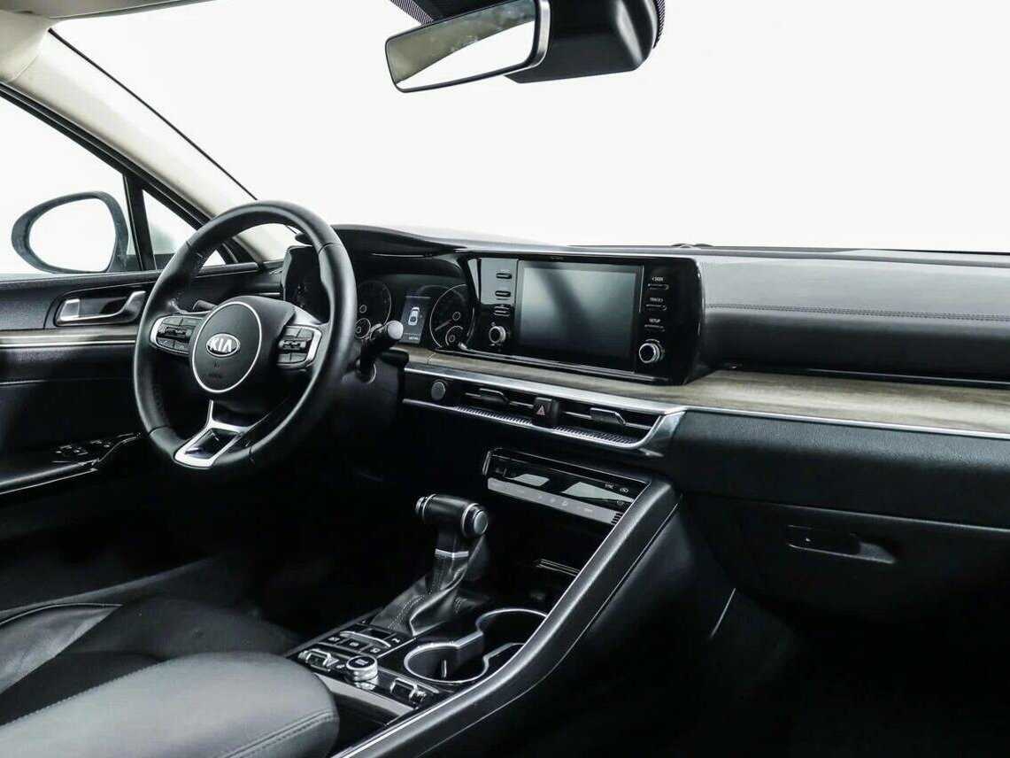 Купить Kia K5 с пробегом. Фото: #9