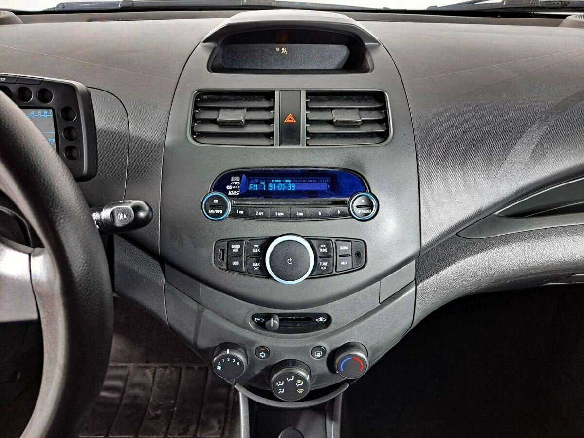 Купить Chevrolet Spark с пробегом. Фото: #14