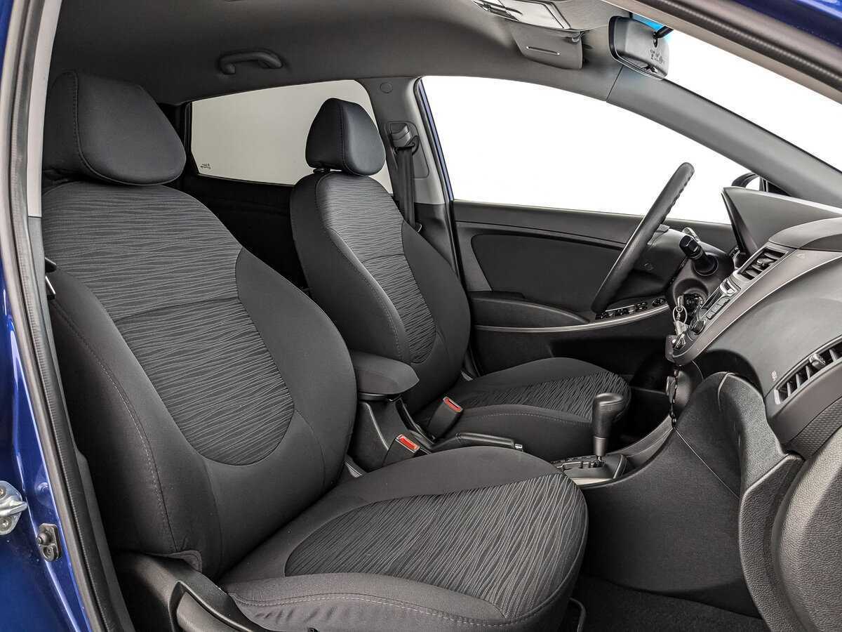 Купить Hyundai Solaris с пробегом. Фото: #18