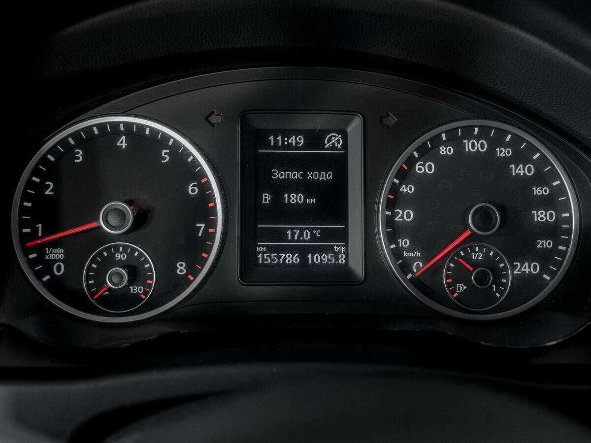 Купить Volkswagen Tiguan с пробегом. Фото: #10