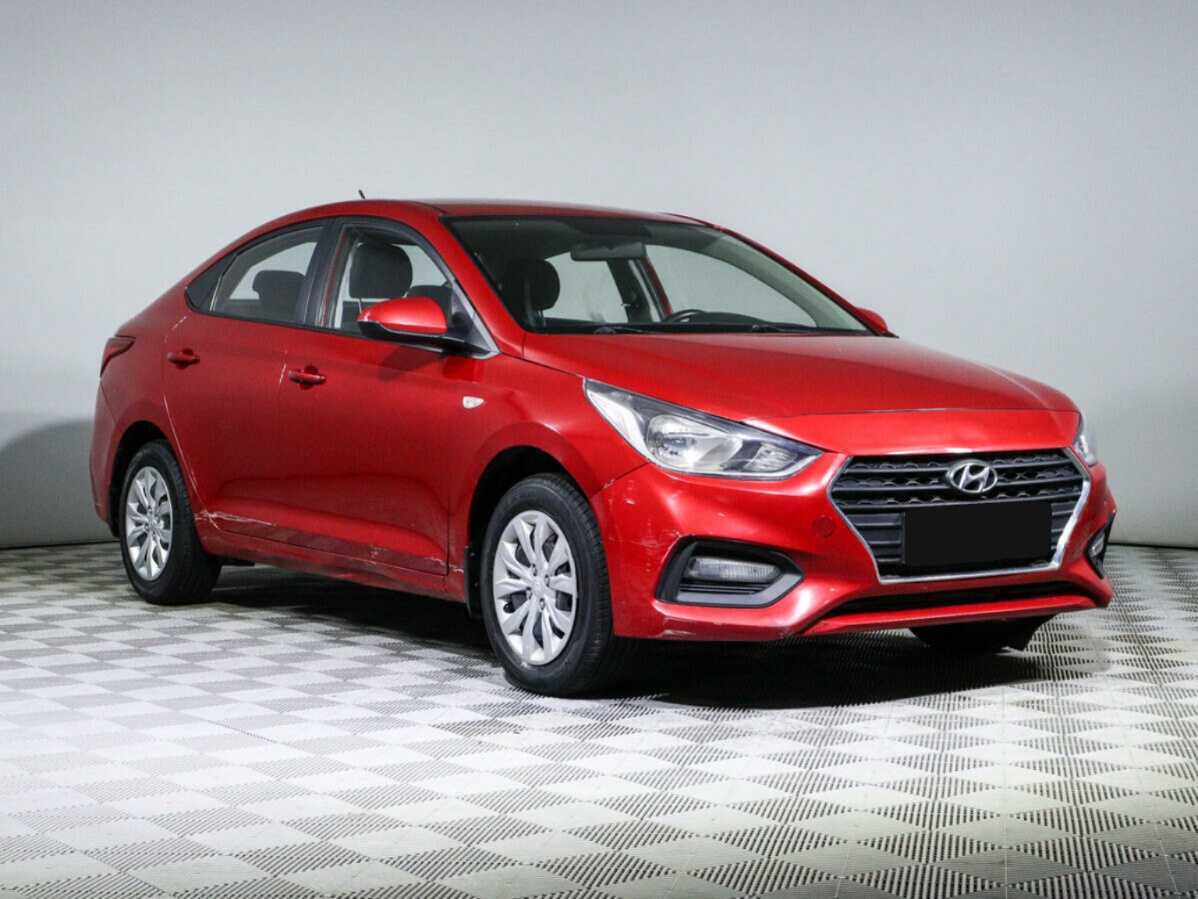 Купить Hyundai Solaris с пробегом. Фото: #2