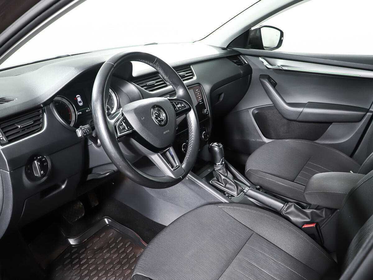 Купить Skoda Octavia с пробегом. Фото: #12