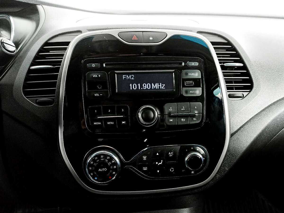 Купить Renault Kaptur с пробегом. Фото: #10