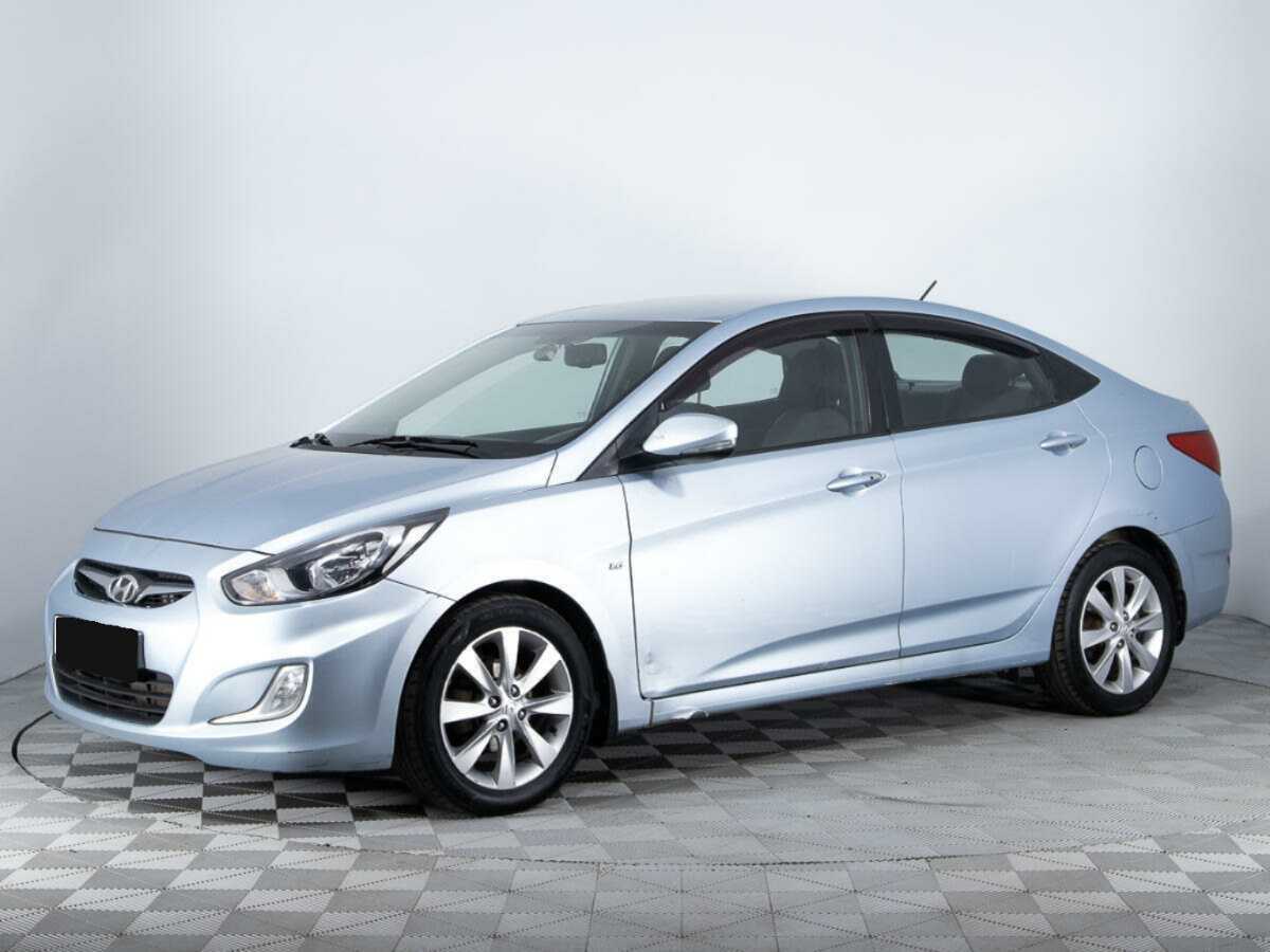 Купить Hyundai Solaris с пробегом. Фото: #0
