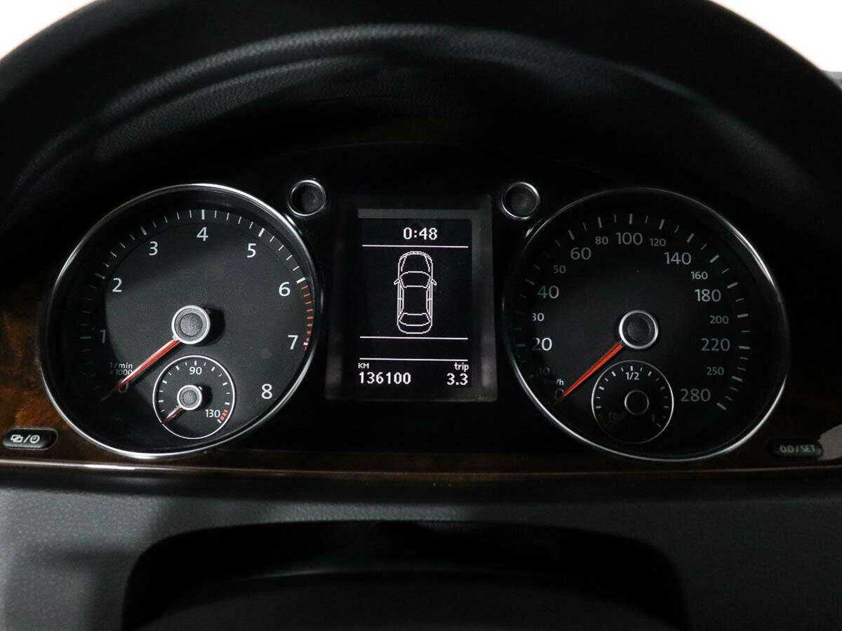 Купить Volkswagen Passat CC с пробегом. Фото: #9