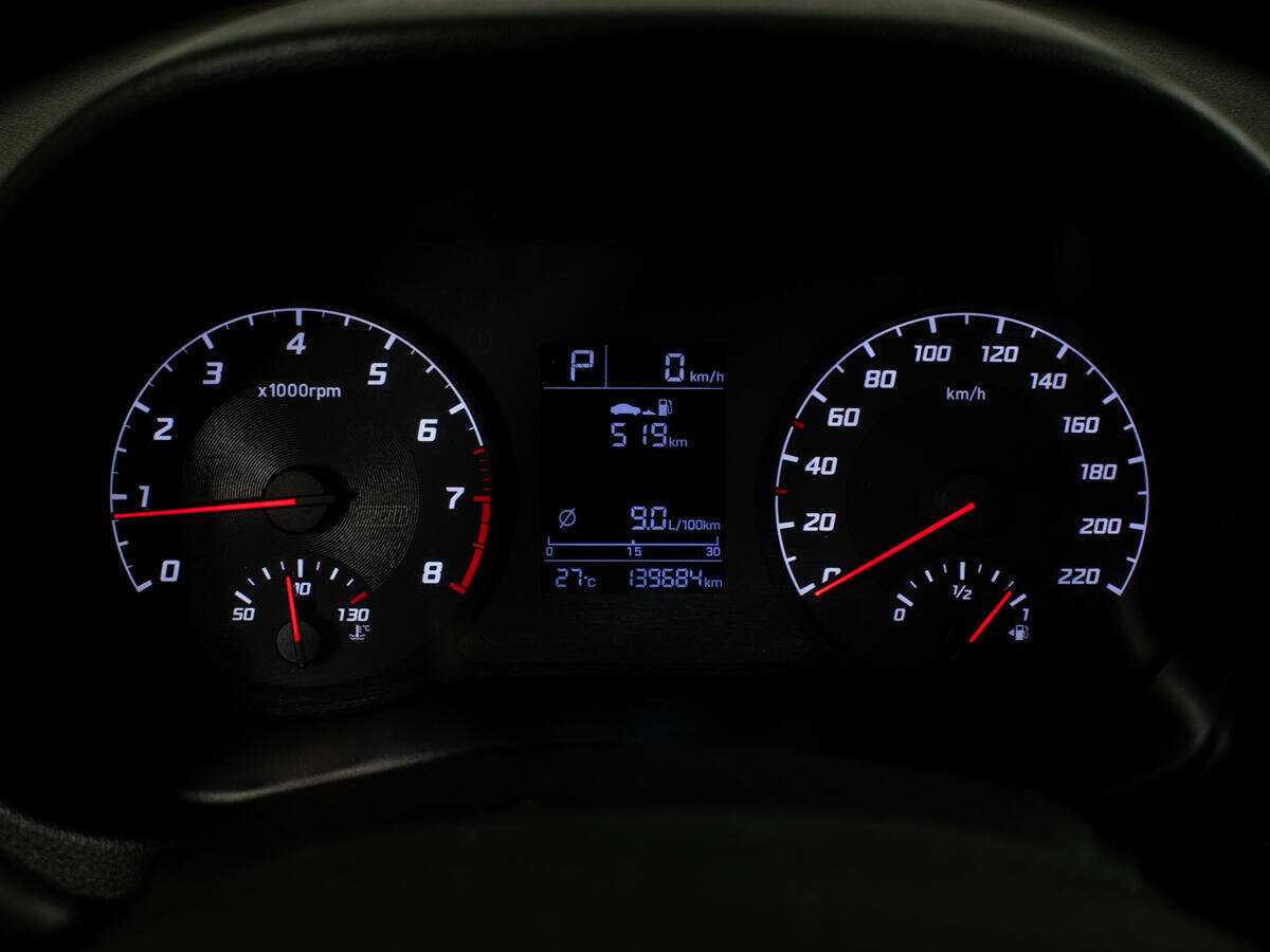 Купить Hyundai Solaris с пробегом. Фото: #11