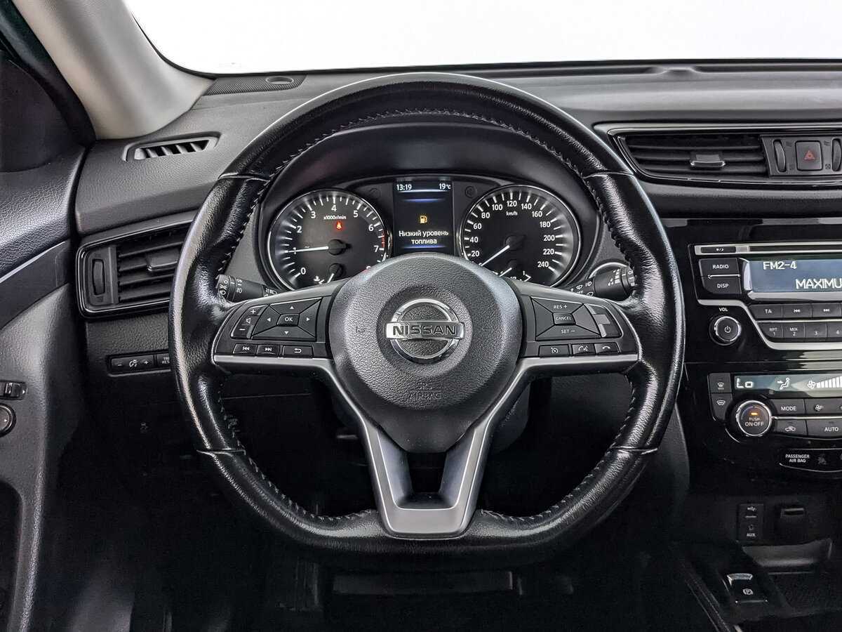 Купить Nissan X-Trail с пробегом. Фото: #17