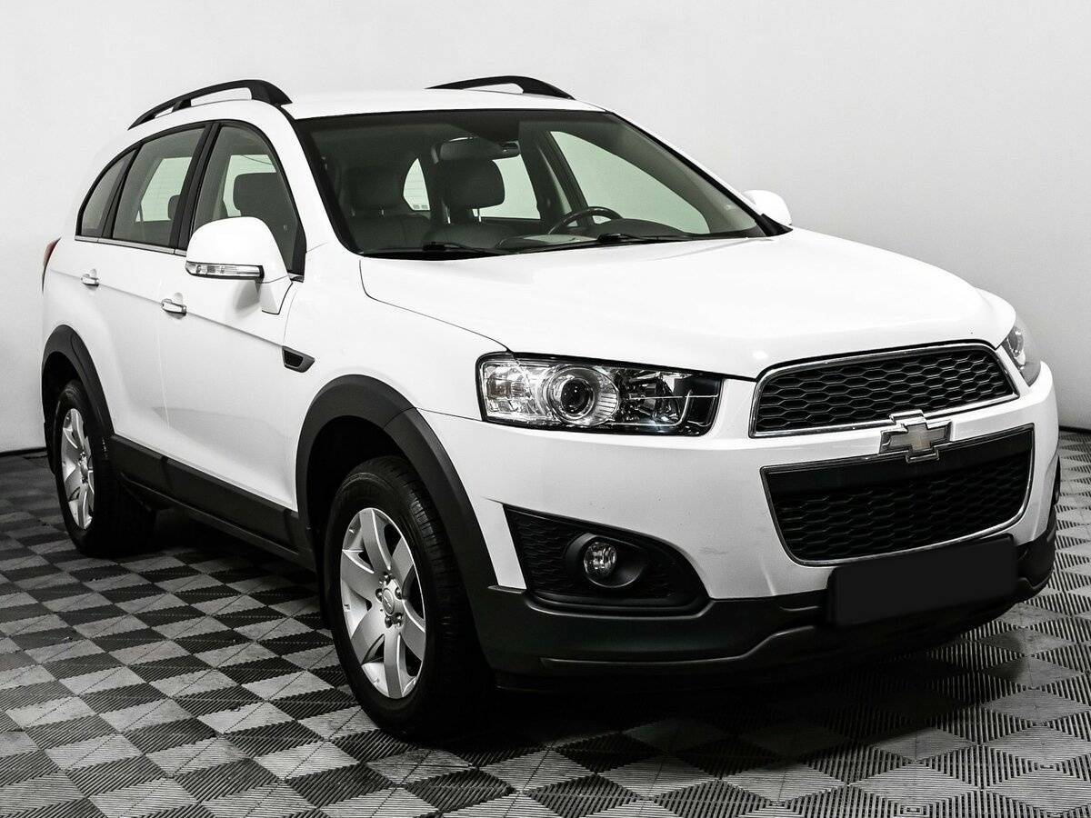 Купить Chevrolet Captiva с пробегом. Фото: #2