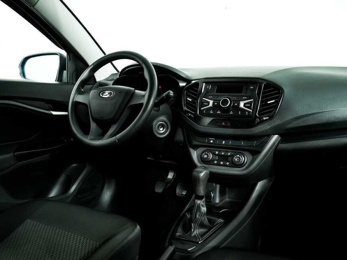 Купить Lada (ВАЗ) Vesta с пробегом. Фото: #8