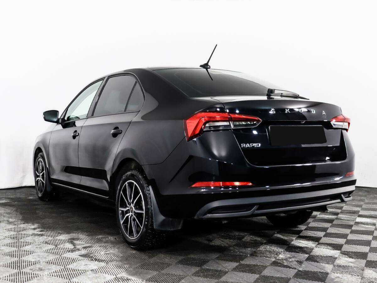 Купить Skoda Rapid с пробегом. Фото: #4