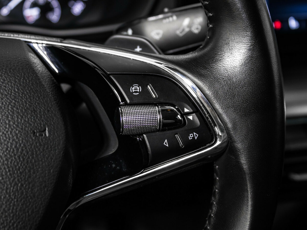 Купить Skoda Octavia с пробегом. Фото: #18