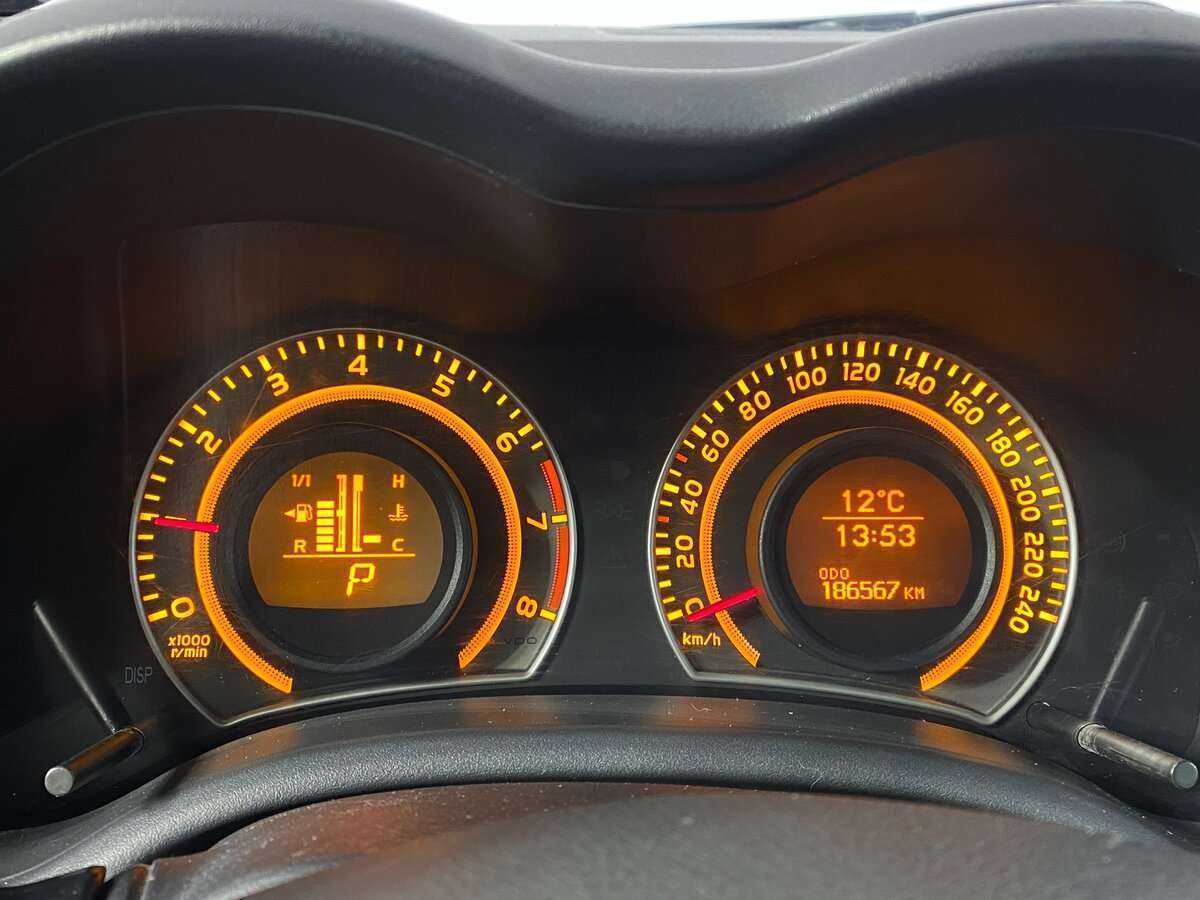 Купить Toyota Corolla с пробегом. Фото: #13