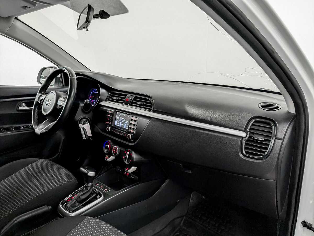 Купить Kia Rio с пробегом. Фото: #10