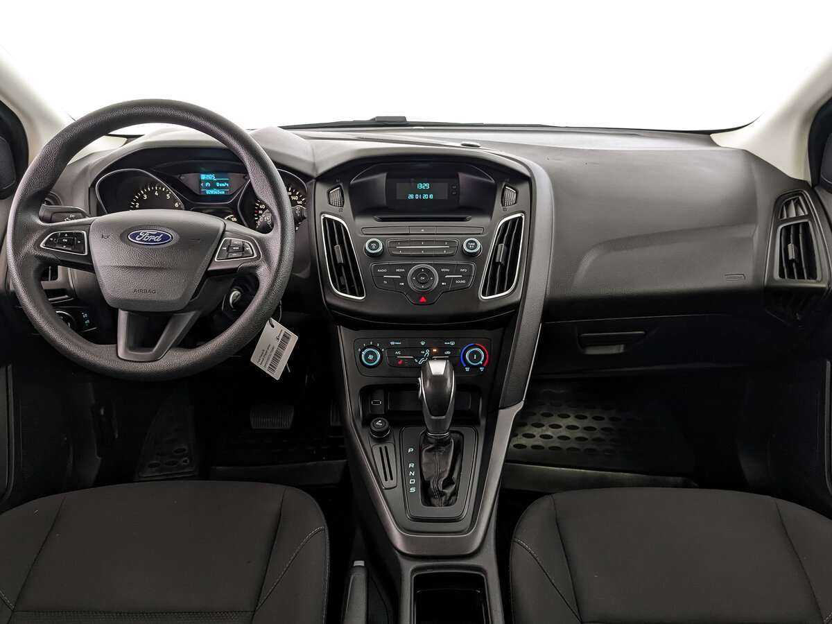 Купить Ford Focus с пробегом. Фото: #9