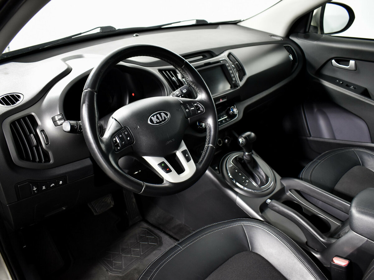 Купить Kia Sportage с пробегом. Фото: #8