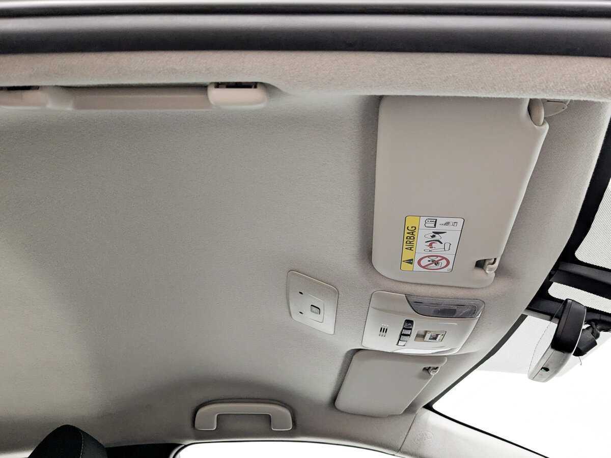 Купить Toyota Corolla с пробегом. Фото: #19