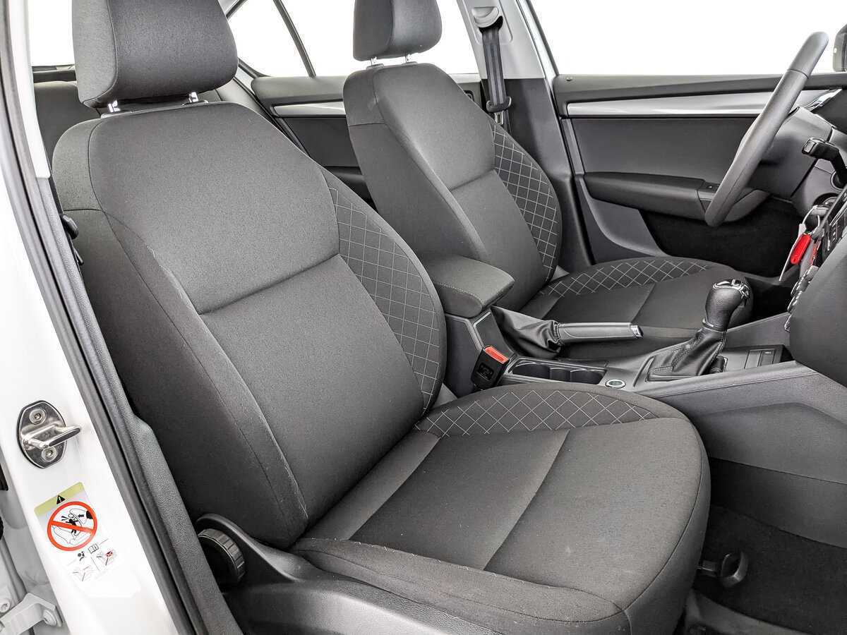 Купить Skoda Octavia с пробегом. Фото: #21