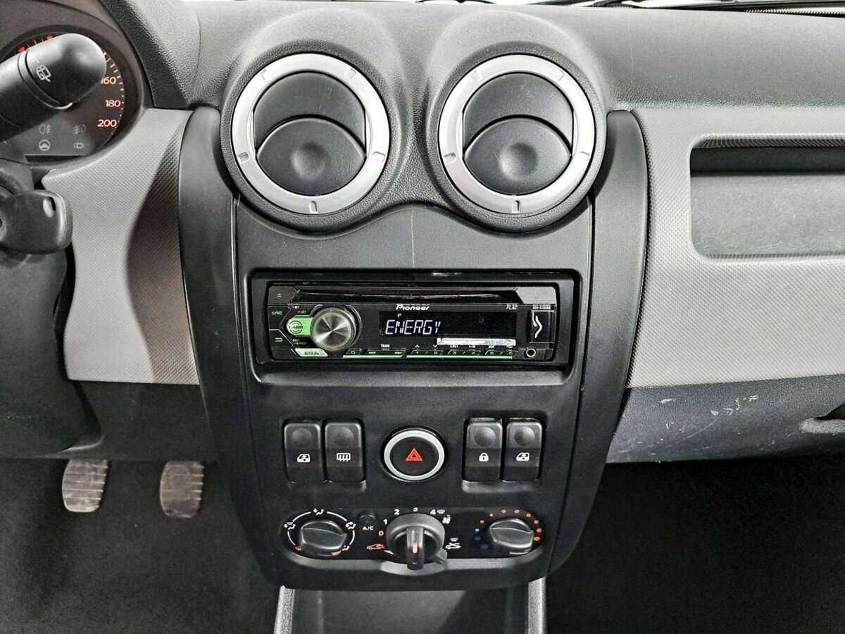 Купить Lada (ВАЗ) Largus с пробегом. Фото: #14