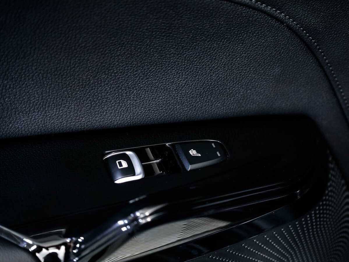 Купить Kia K5 с пробегом. Фото: #14