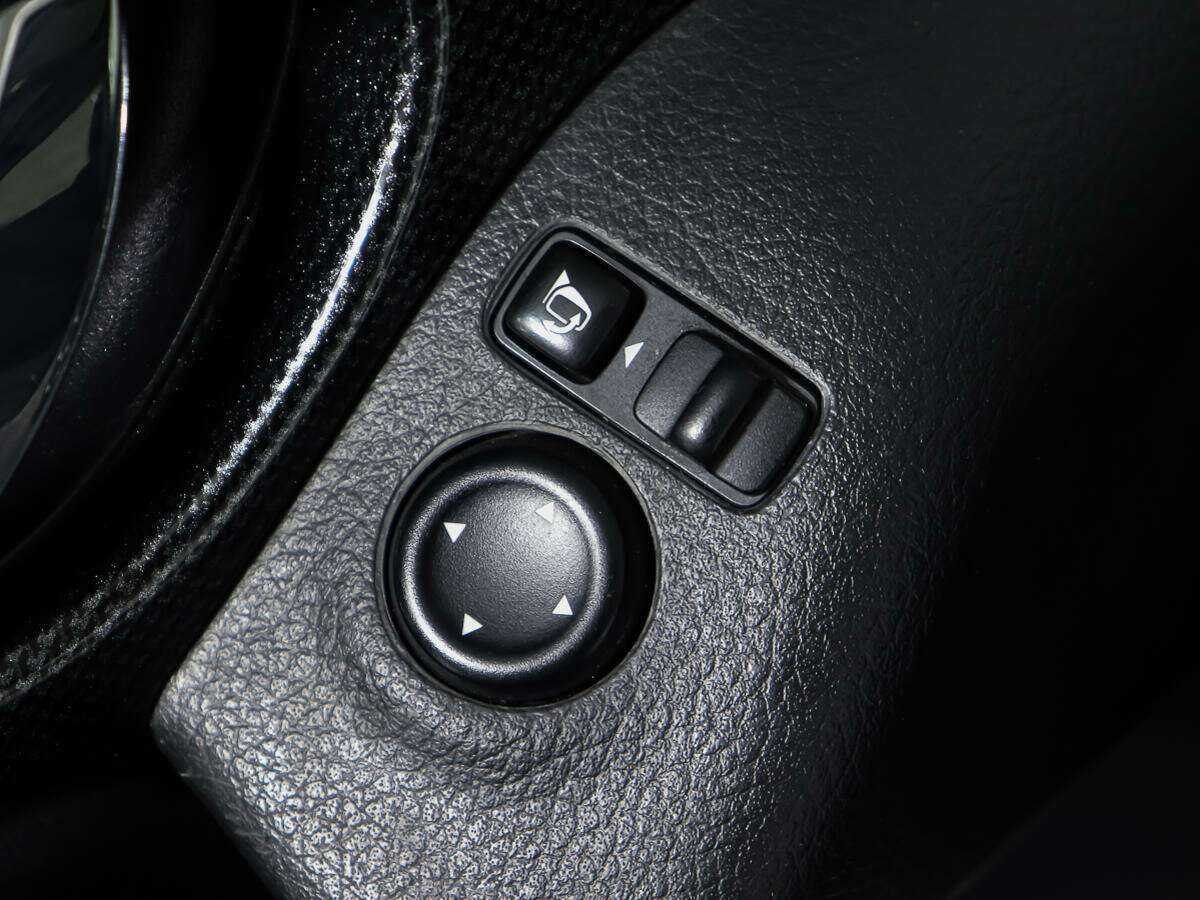 Купить Nissan X-Trail с пробегом. Фото: #18