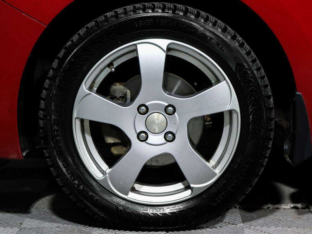 Купить Hyundai Solaris с пробегом. Фото: #16