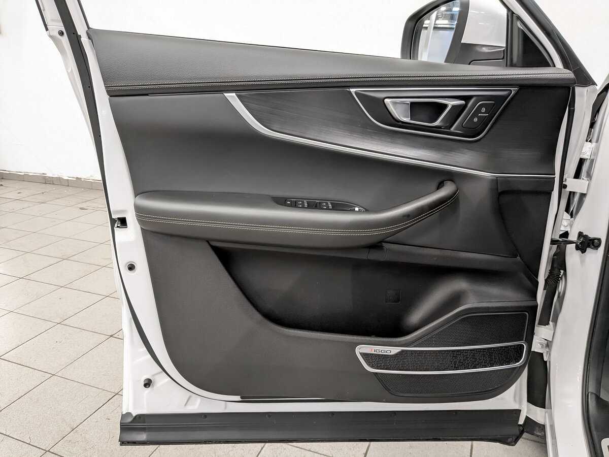 Купить Chery Tiggo 8 Pro с пробегом. Фото: #18